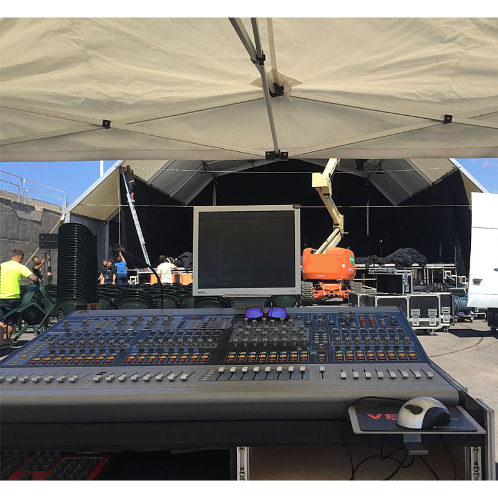 Avid-Digidesign Profile Live Sound Mixing Console with Racks