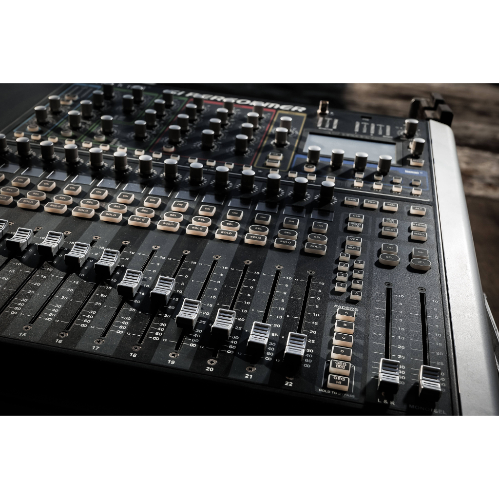 Soundcraft Si Performer 2