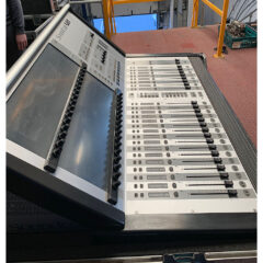 Soundcraft Vi1 Audio Mixing Console