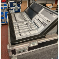 Soundcraft Vi1 Audio Mixing Console