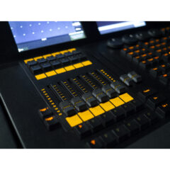 MA Lighting dot2 core