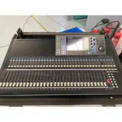Yamaha LS9-32 Digital Mixing Console
