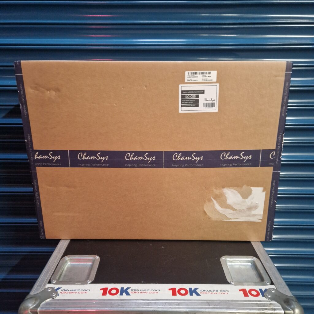 10kused-Chamsys-MagicQ-MQ50-Compact-Console
