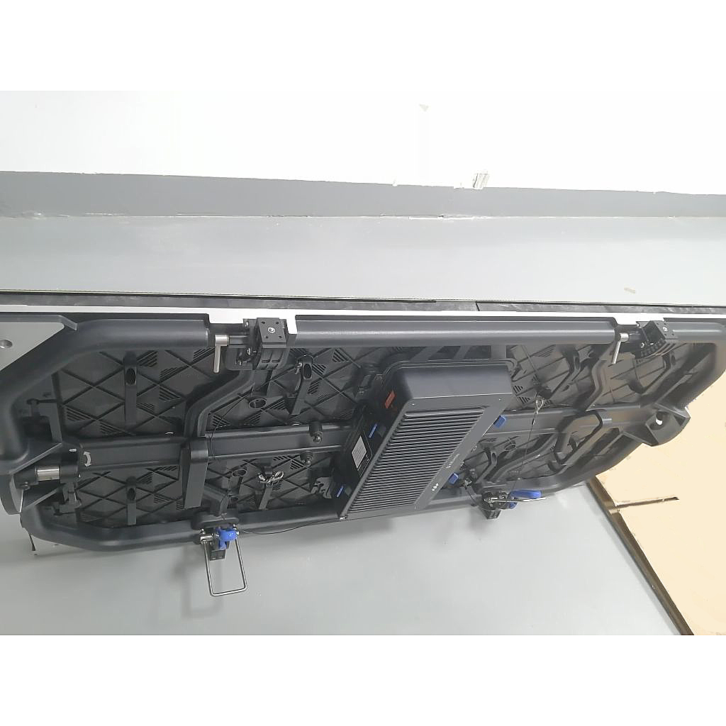 Unilumin P3.91 Indoor UtileⅢ LED Video Wall Cabinet