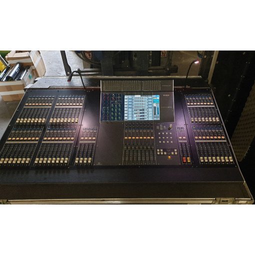 Yamaha M7CL ES Digital Mixing Console