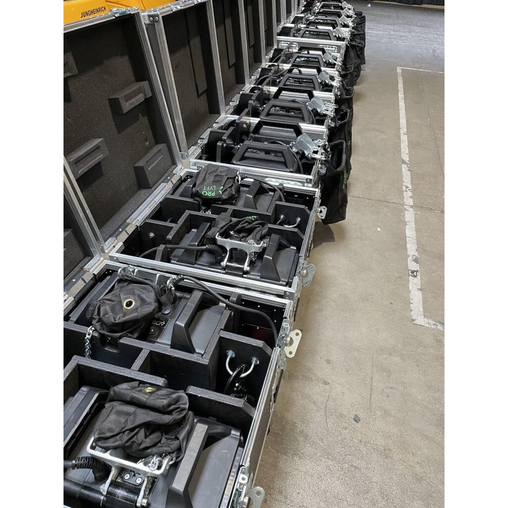 Prolyft AETOS motorhoists, package of 12 in excellent condition