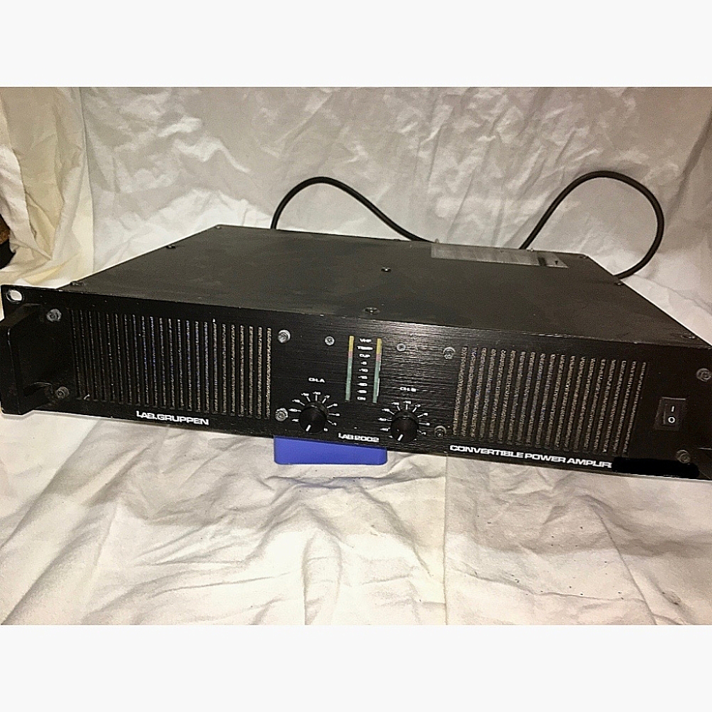 Lab Gruppen LAB 2002 Power Amplifier
