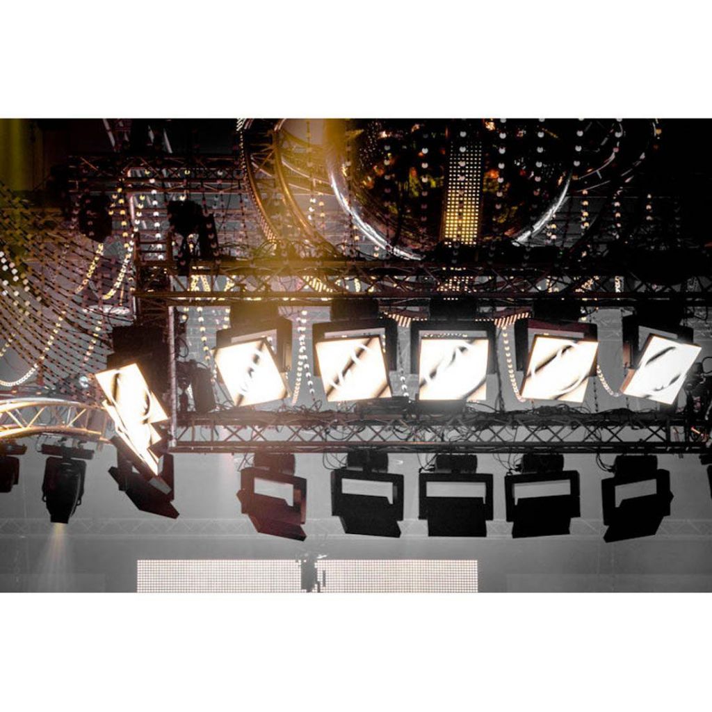 Elation Elation EPV 762 MH Lighting Fixture