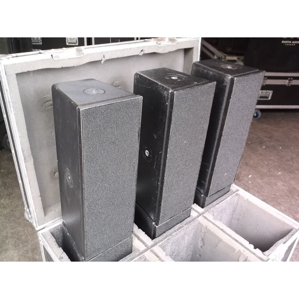Meyer Sound UPM2 Speaker and P2 Controller