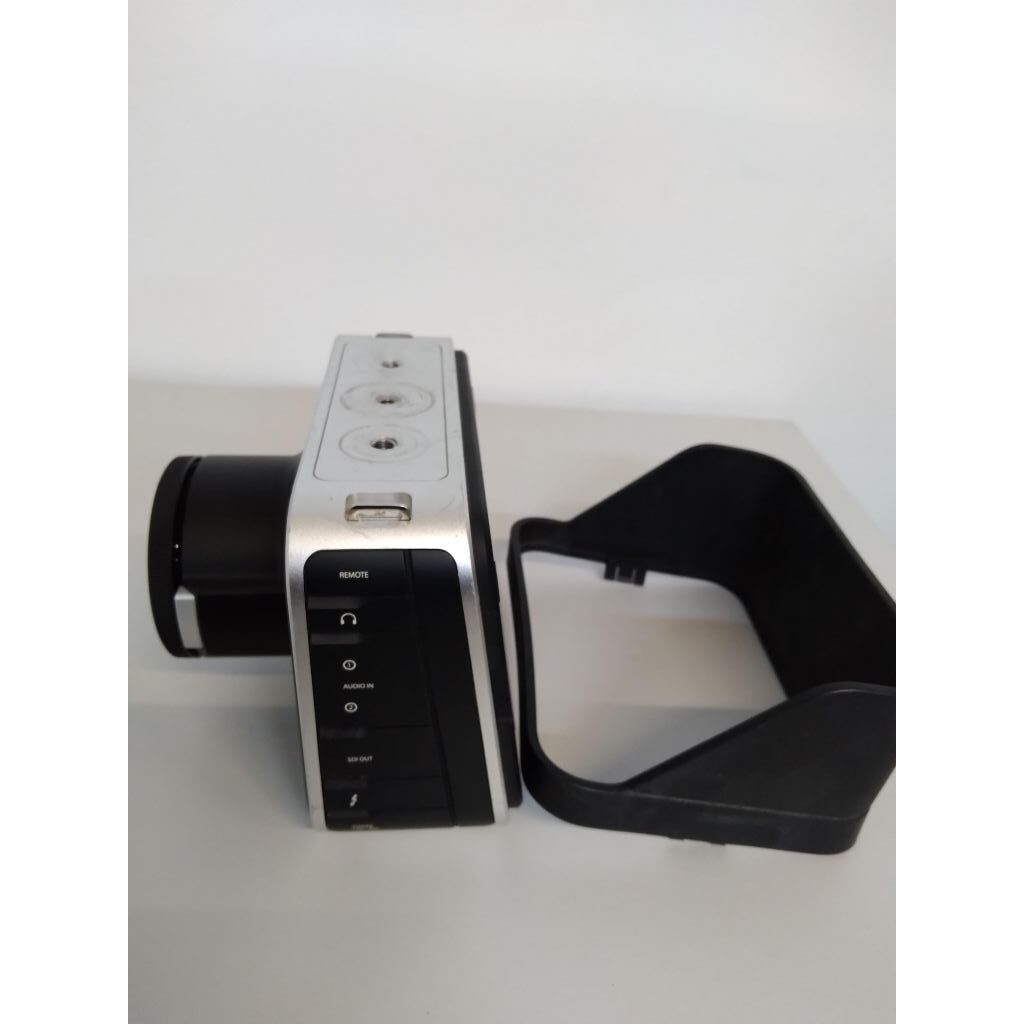 BLACKMAGIC 4K Cinema Camera EF-mount