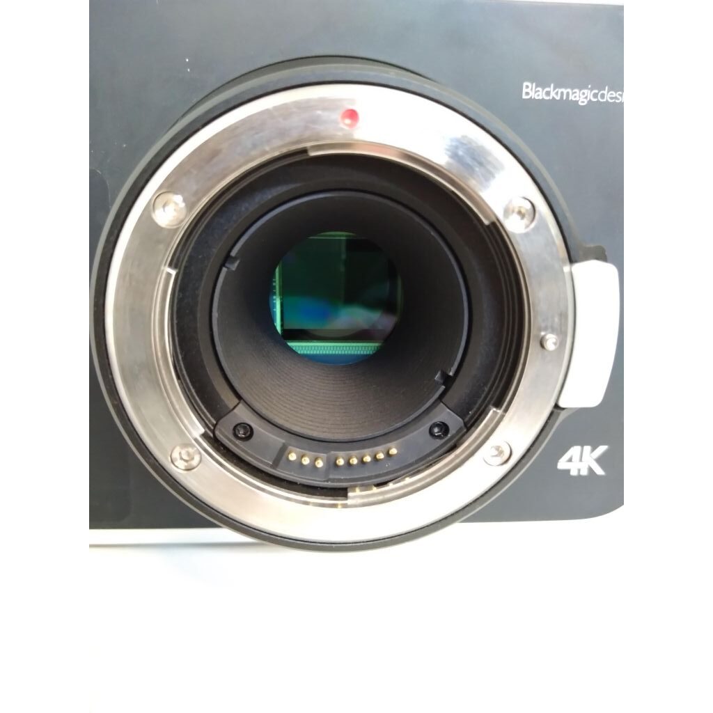 BLACKMAGIC 4K Cinema Camera EF-mount