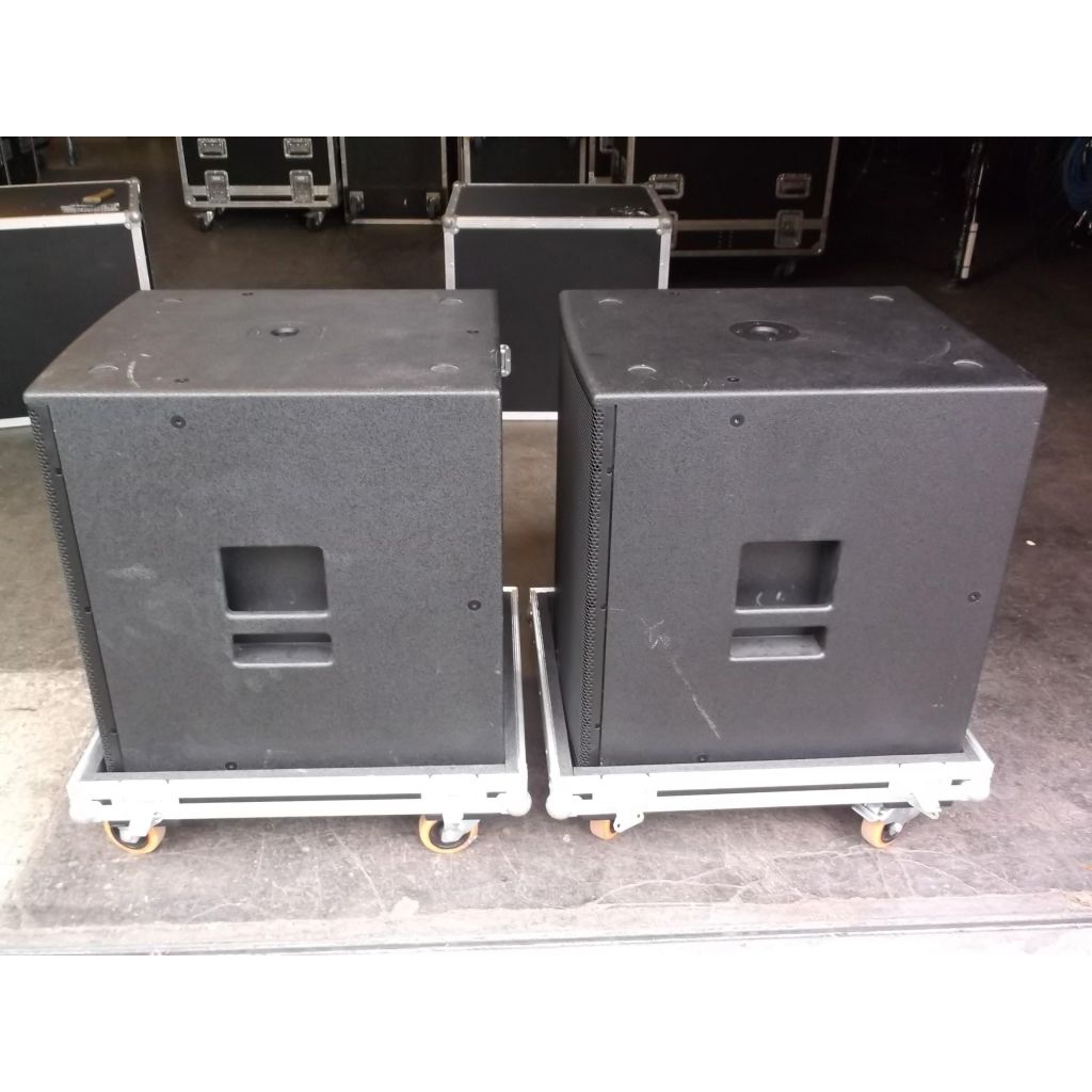 Martin Audio X118 Subs