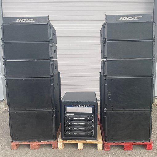 Bose ShowMatch System