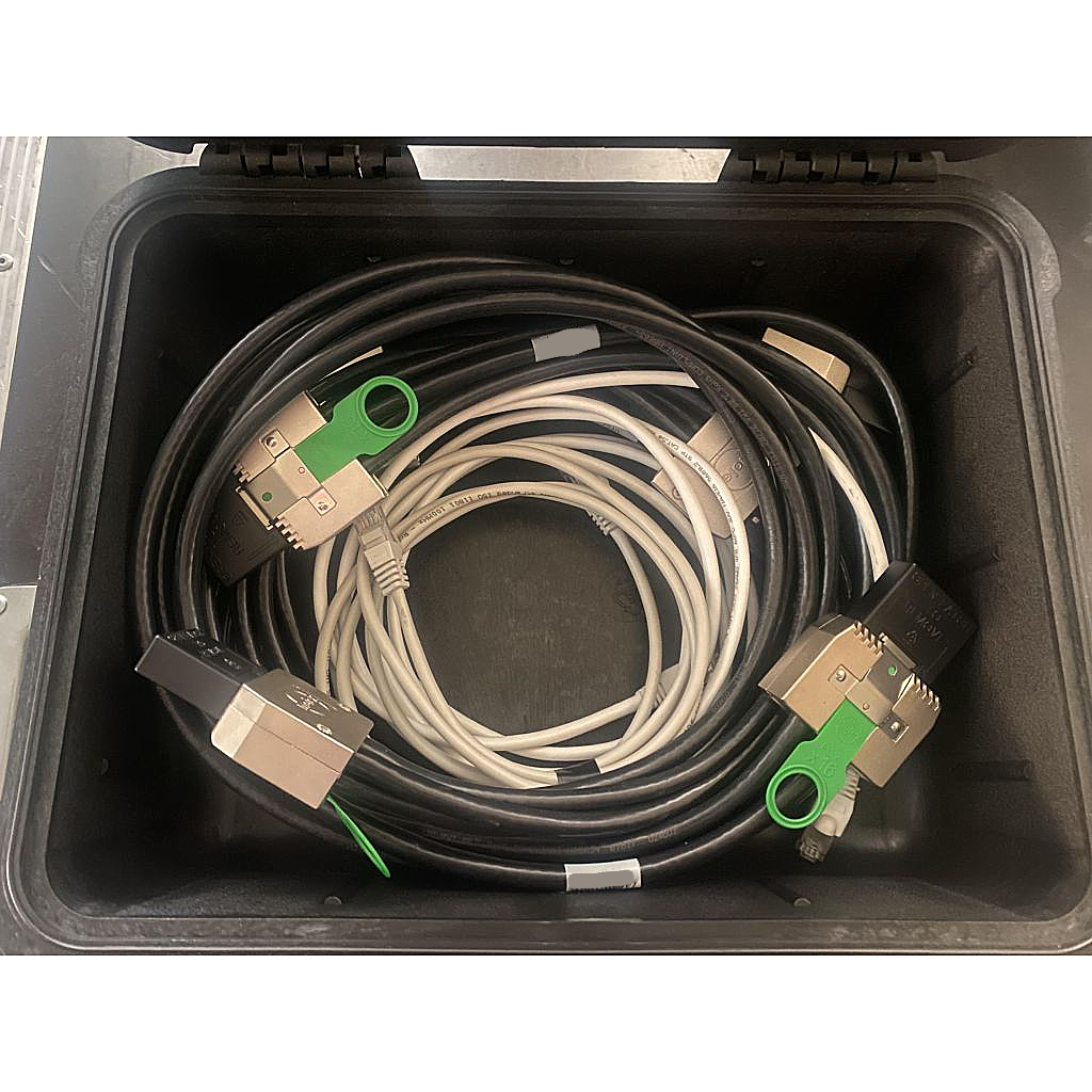 Analog Way Vertige, Ascender 48 4K PL and 32 4K PL Package