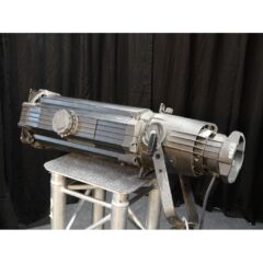 ETC Source Four 750W 15°-30° Lighting Fixture