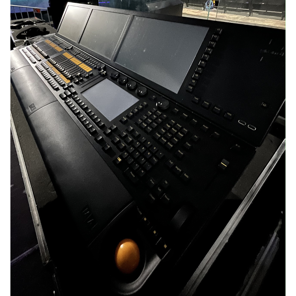 MA Lighting GrandMA2 Fullsize Lighting Console