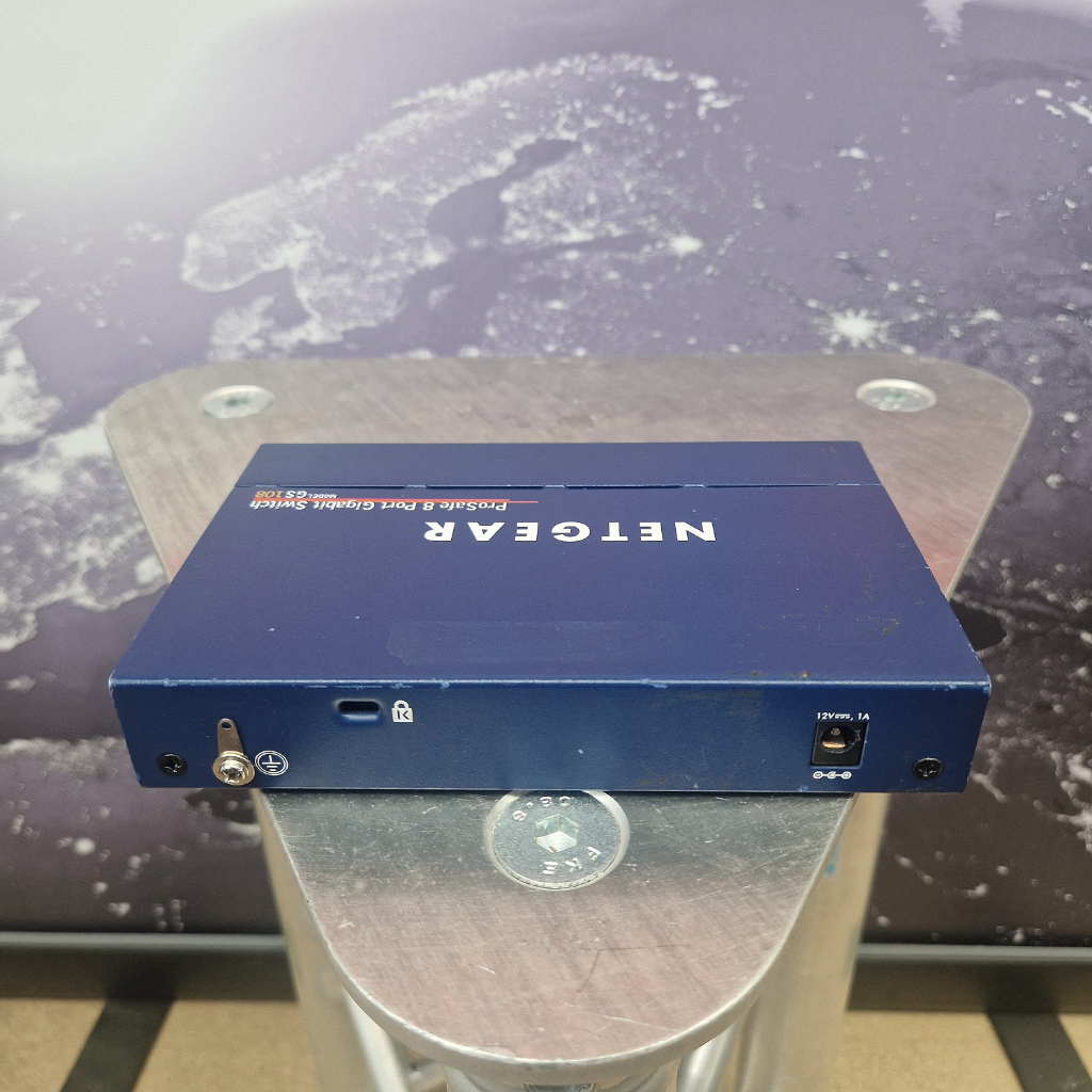 Netgear-Package-11