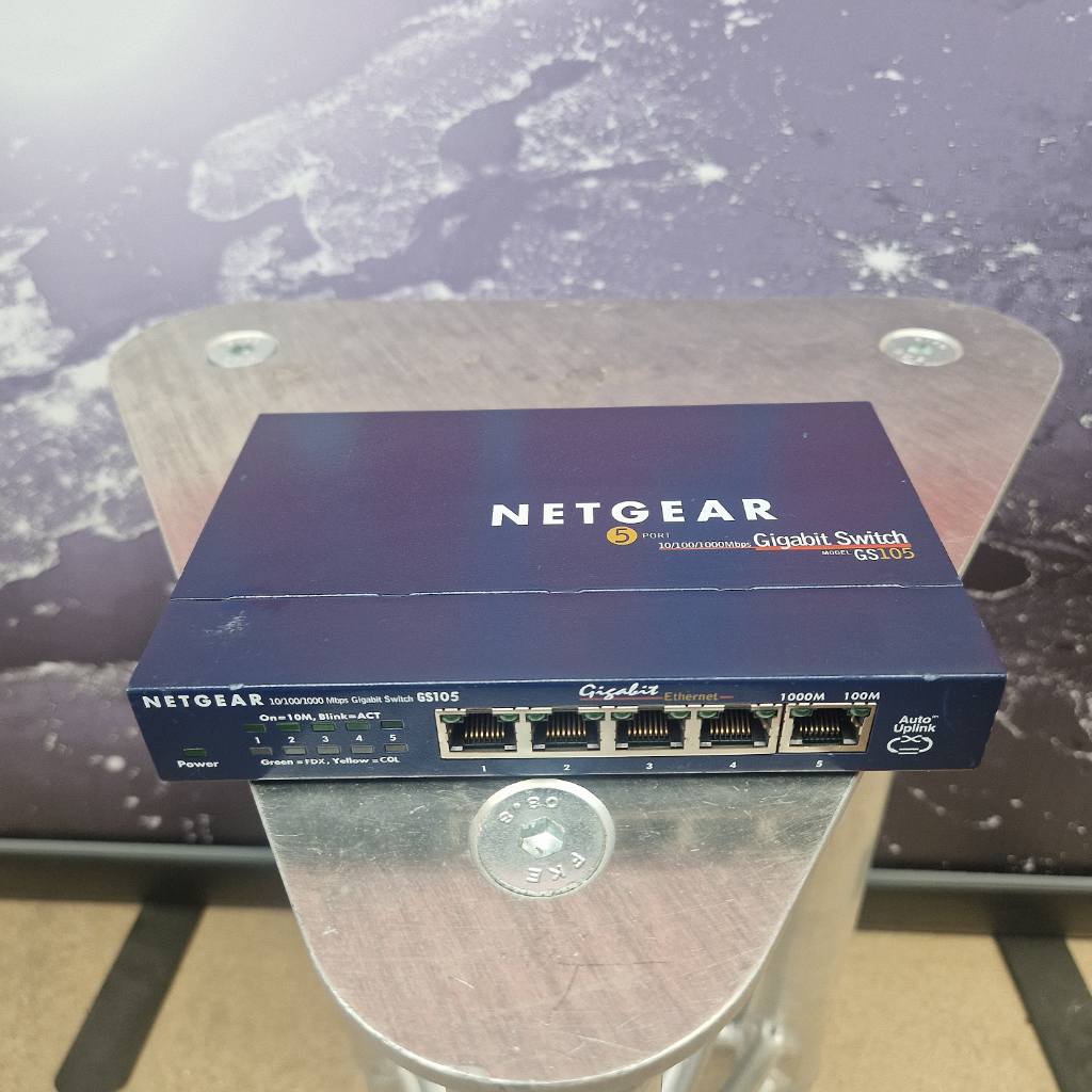 Netgear-Package-13