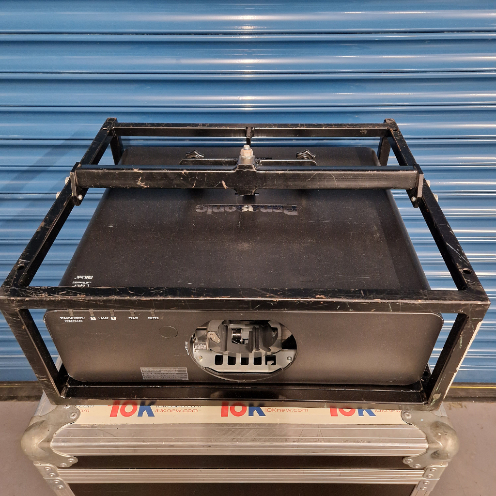 Panasonic PT-DX800 XGA (8K) Projector