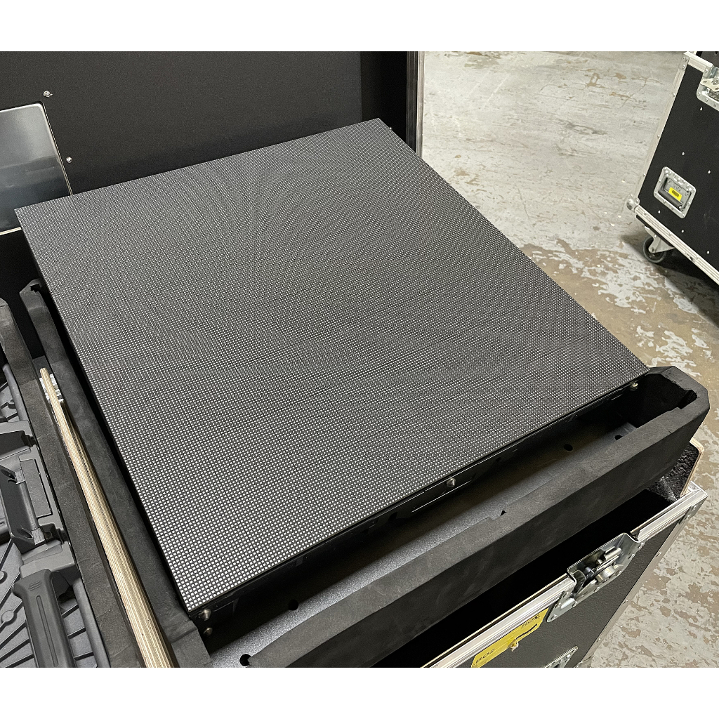 ROE Visual Black Onyx BO2 LED Panel