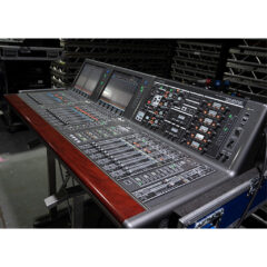 Yamaha Rivage PM10 Mixing Console