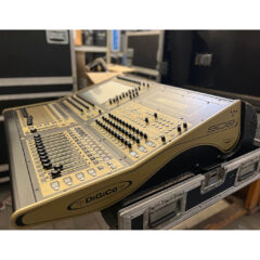 DiGiCo SD8 Digital Mixing Console