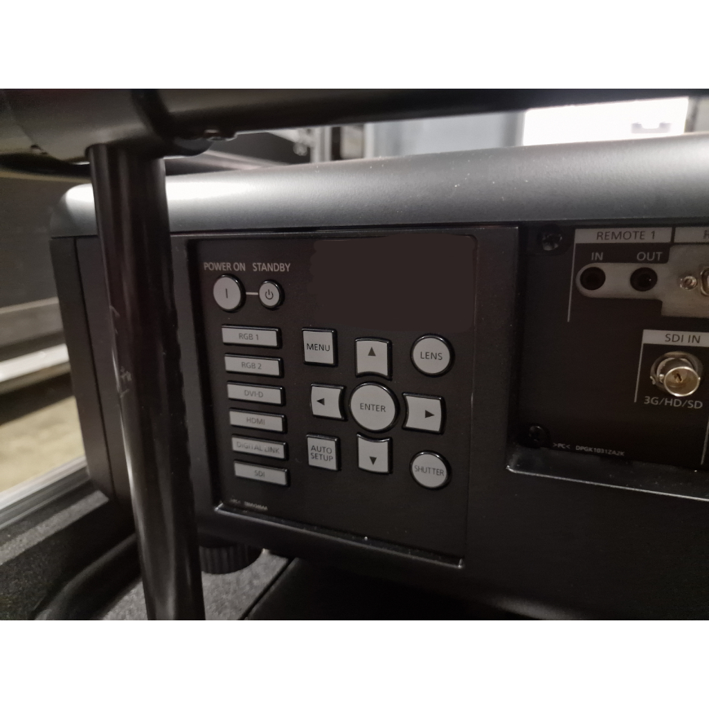 Panasonic PT-RZ120 Projector