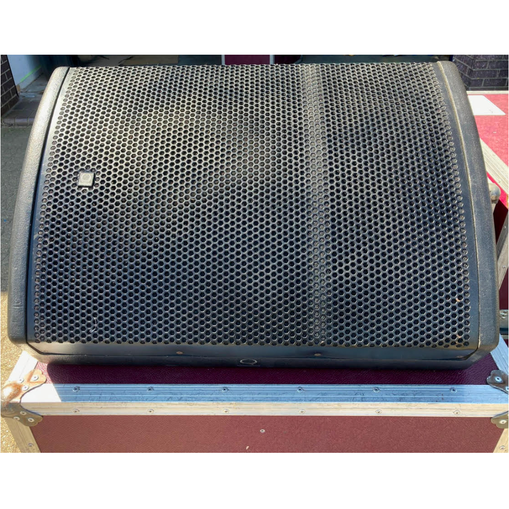 10Kused-Turbosound-TFM-450-Set-2-main