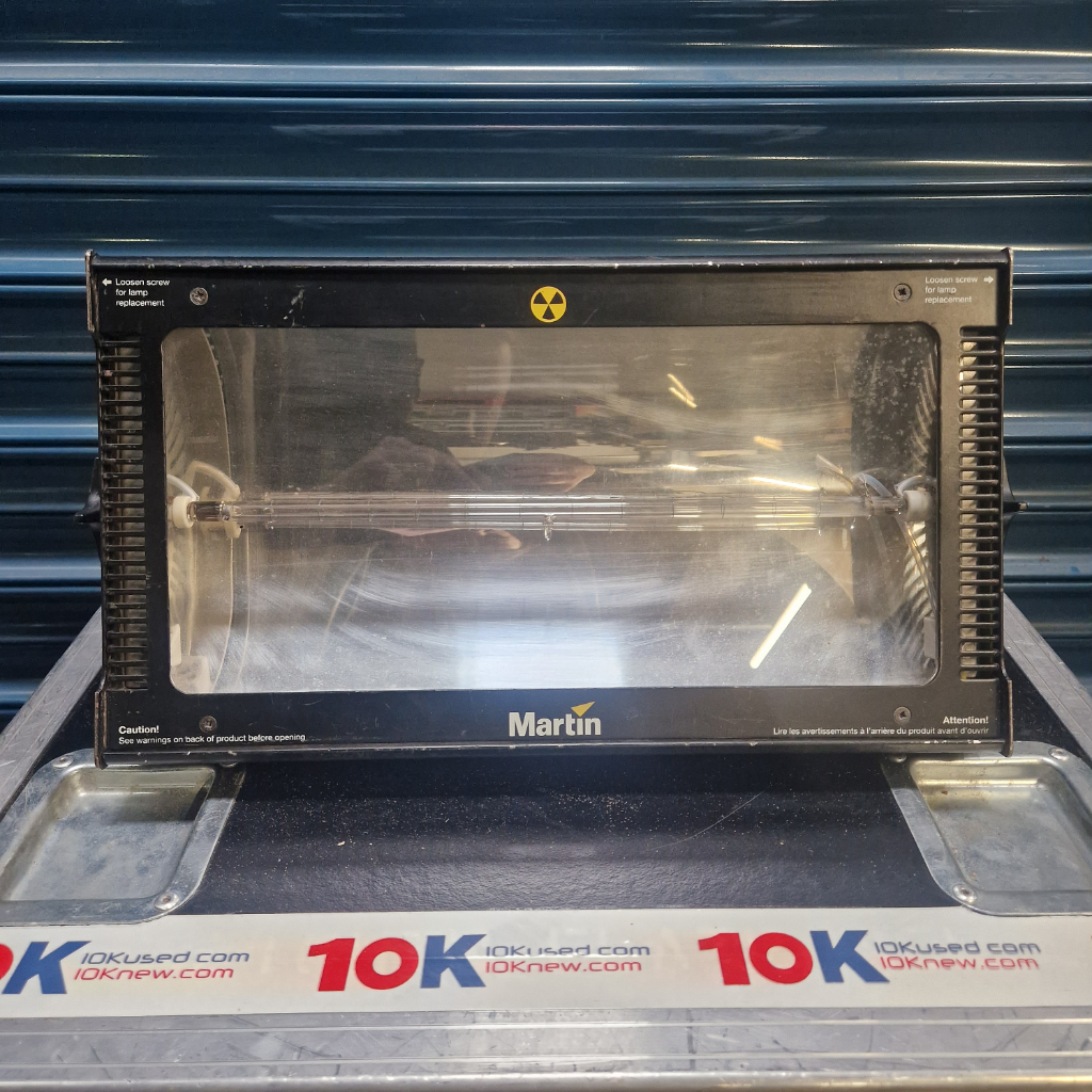 Martin Atomic Strobe 3000 Lighting Fixture