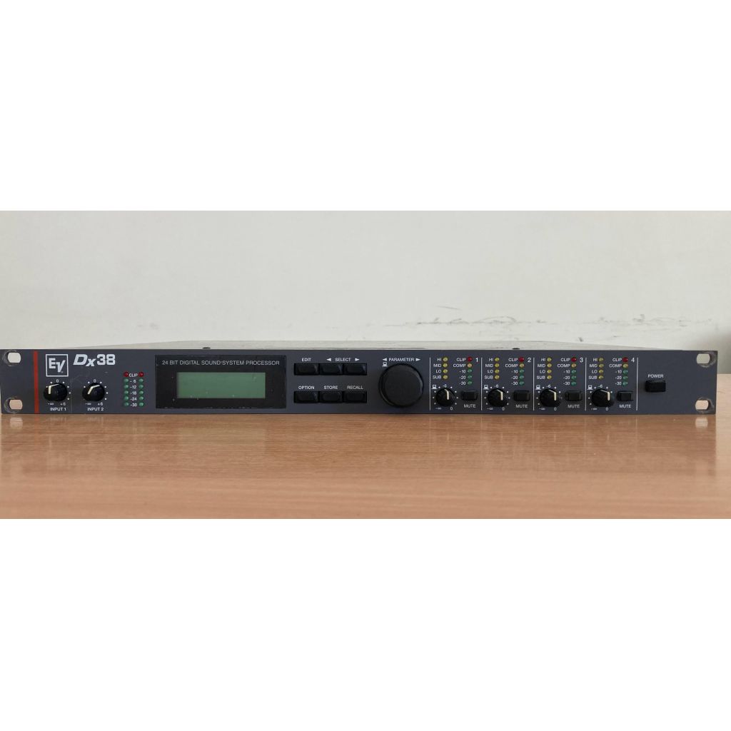 Electro-voice DX-38 system processor