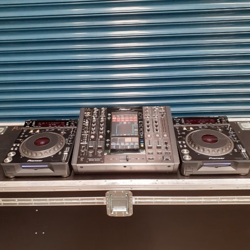 Pioneer SVM-1000 and DVJ-1000 Package
