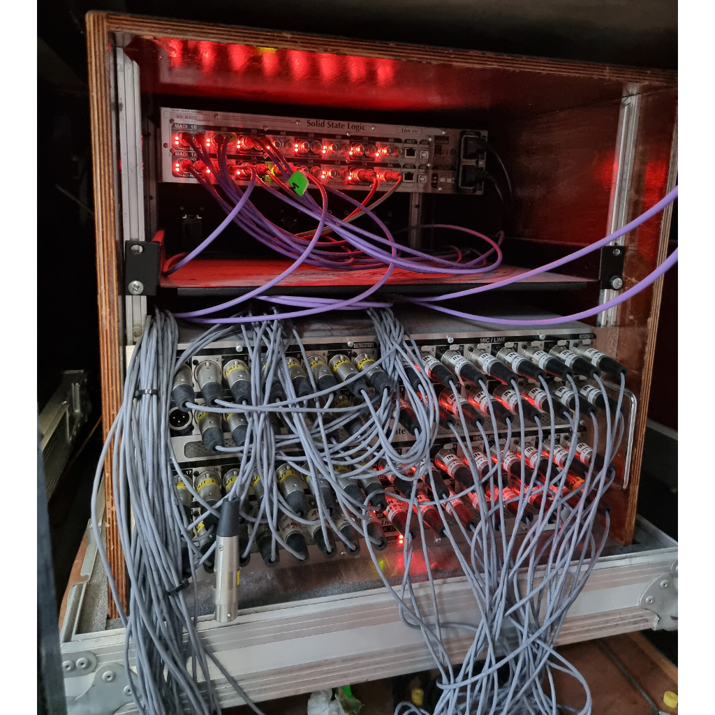 Solid State Logic (SSL) L500 Plus Console package