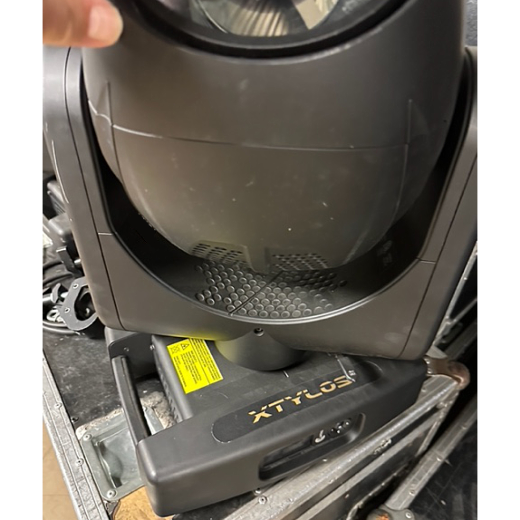 ClayPaky Xtylos Lighting Fixture
