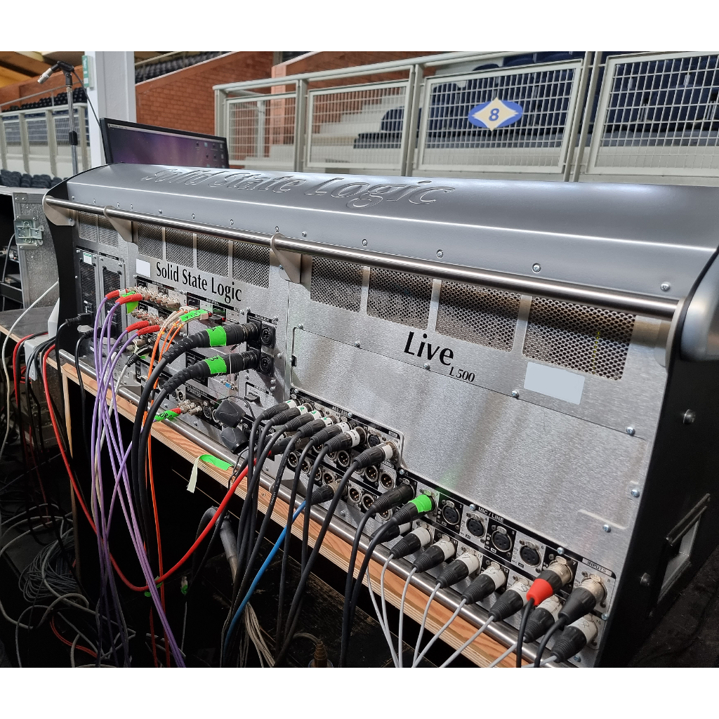 Solid State Logic (SSL) L500 Plus Console package