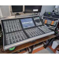 Solid State Logic (SSL) L500 Plus Console package