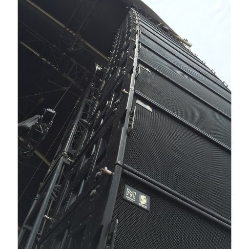 Martin Audio W8L High performance three-way line array enclosure