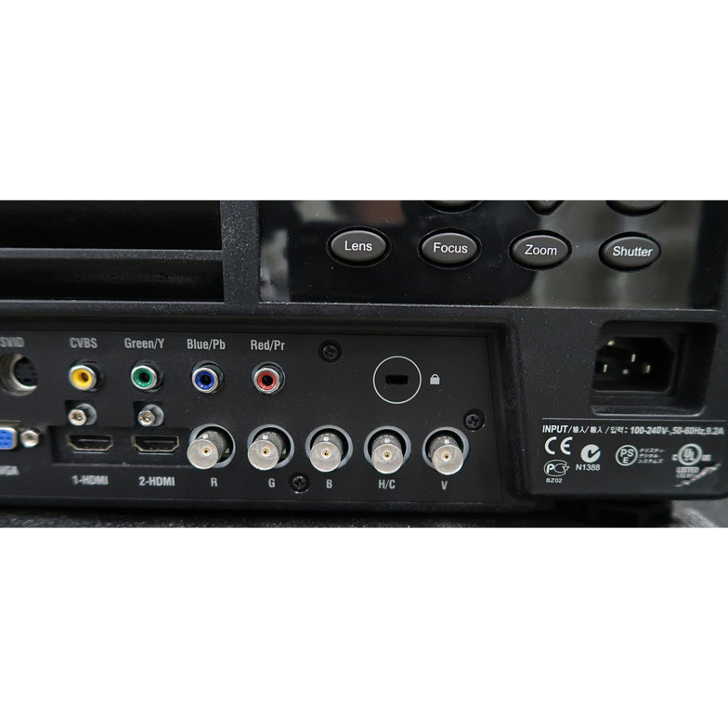 Christie Digital DHD670E Projector Package