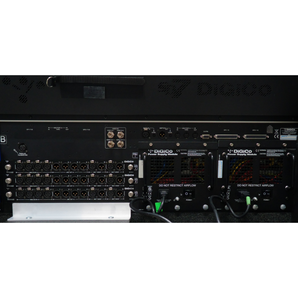 DiGiCo Quantum 7 (Surface with dual engine, w/HMA)