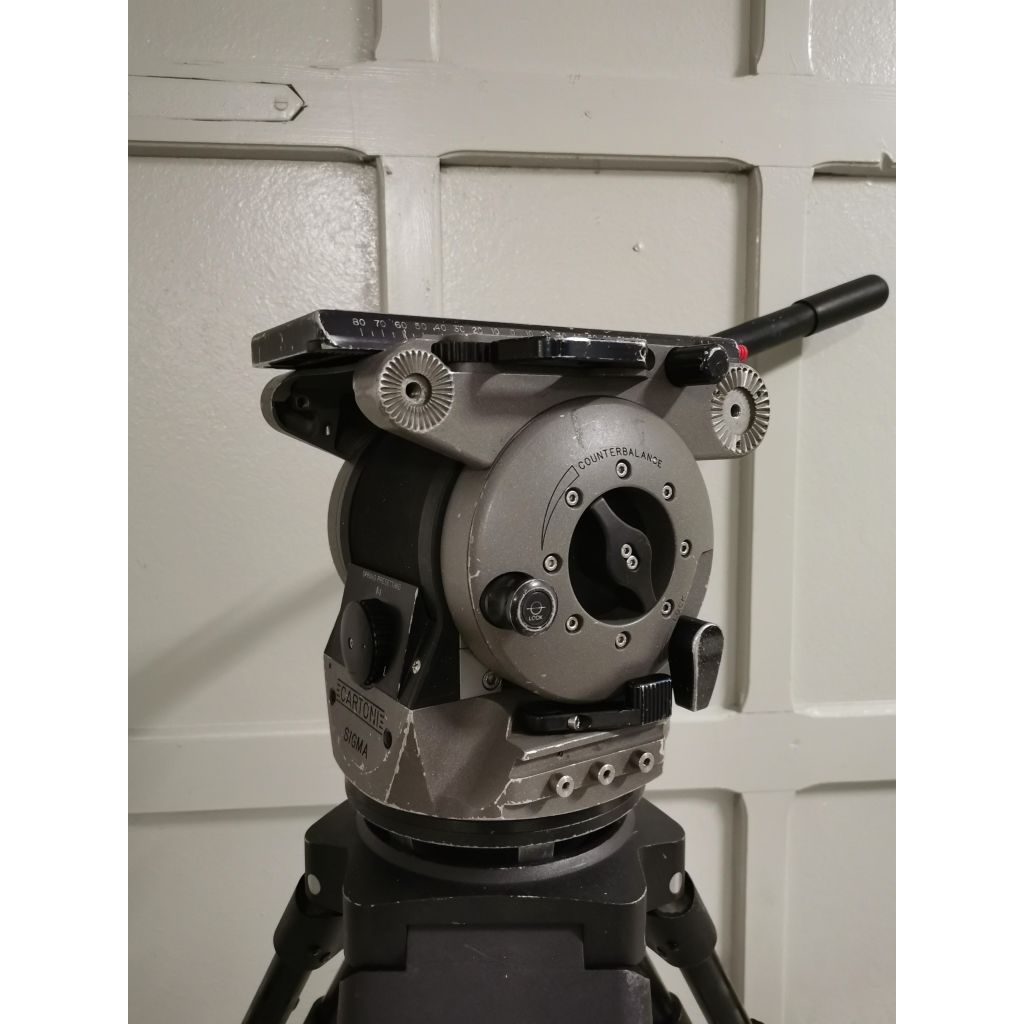 CARTONE SIGMA S100 fluid head 150mm bowl, case + CARTONE HD 2 stage tripod , ground spreader, case
