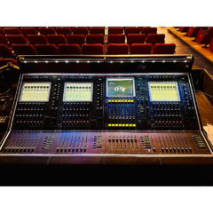 DiGiCo D5T Mixing Console