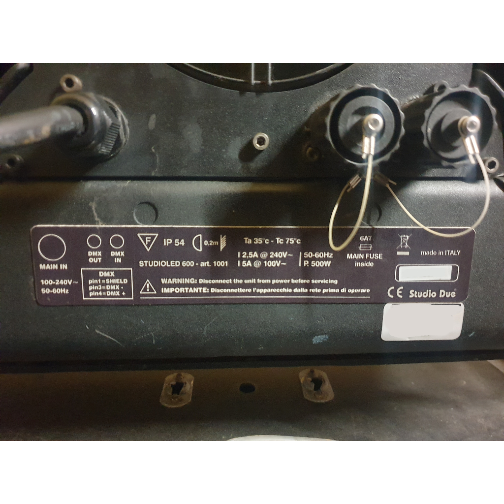 Studio Due LED600 Lighting Fixture Package