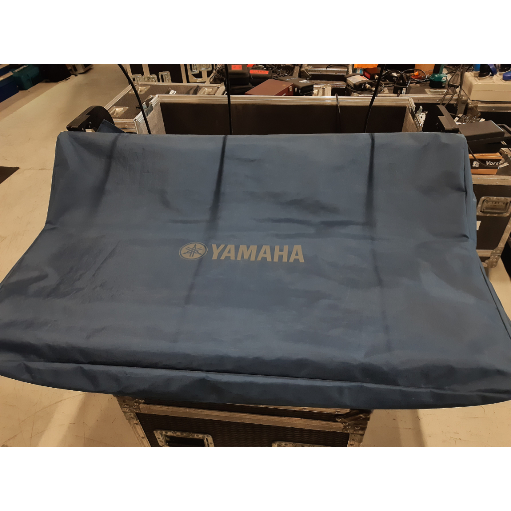 Yamaha CL5 Digital Mixing Console