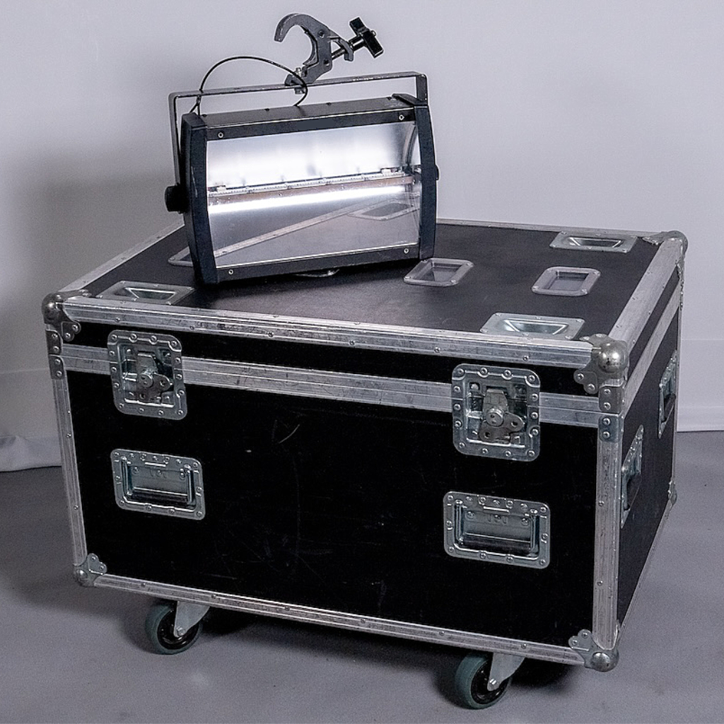ClayPaky Stormy CC Lighting Fixture Set
