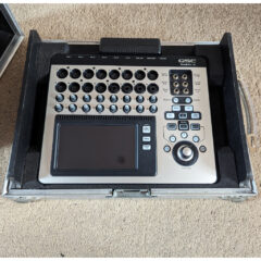 QSC Touchmix-16 22-Channel Compact Digital Mixer