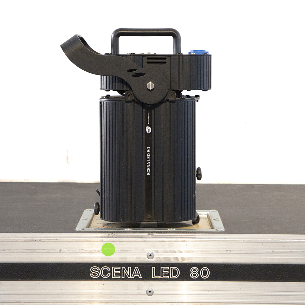 DTS SCENA LED 80 5000K Lighting Fixture