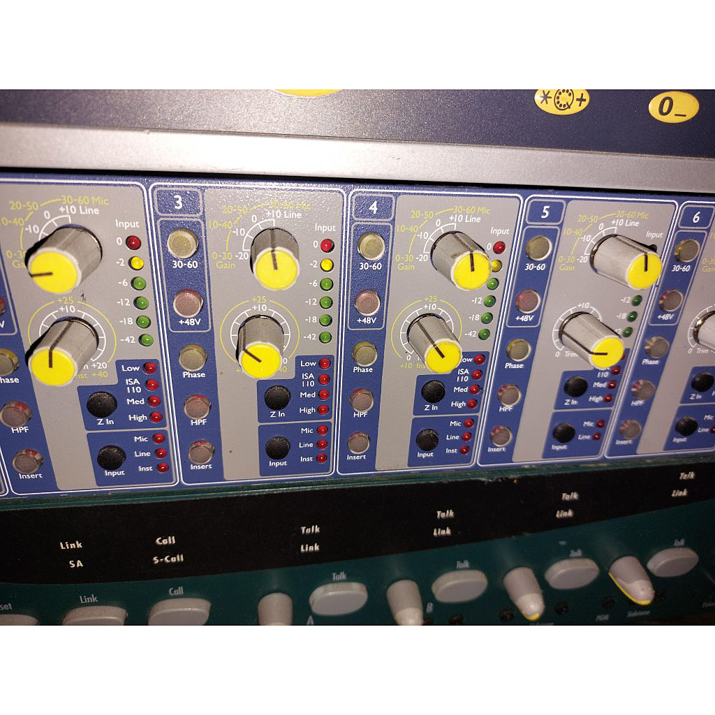 Focusrite ISA 828 Preamplifier
