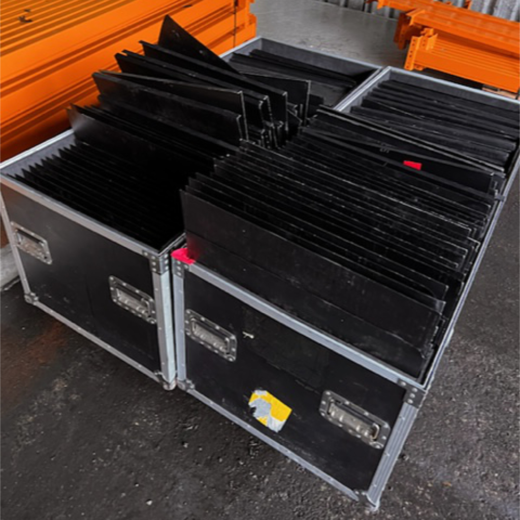Kindwin KTL Flyer 12 LED Screen Package