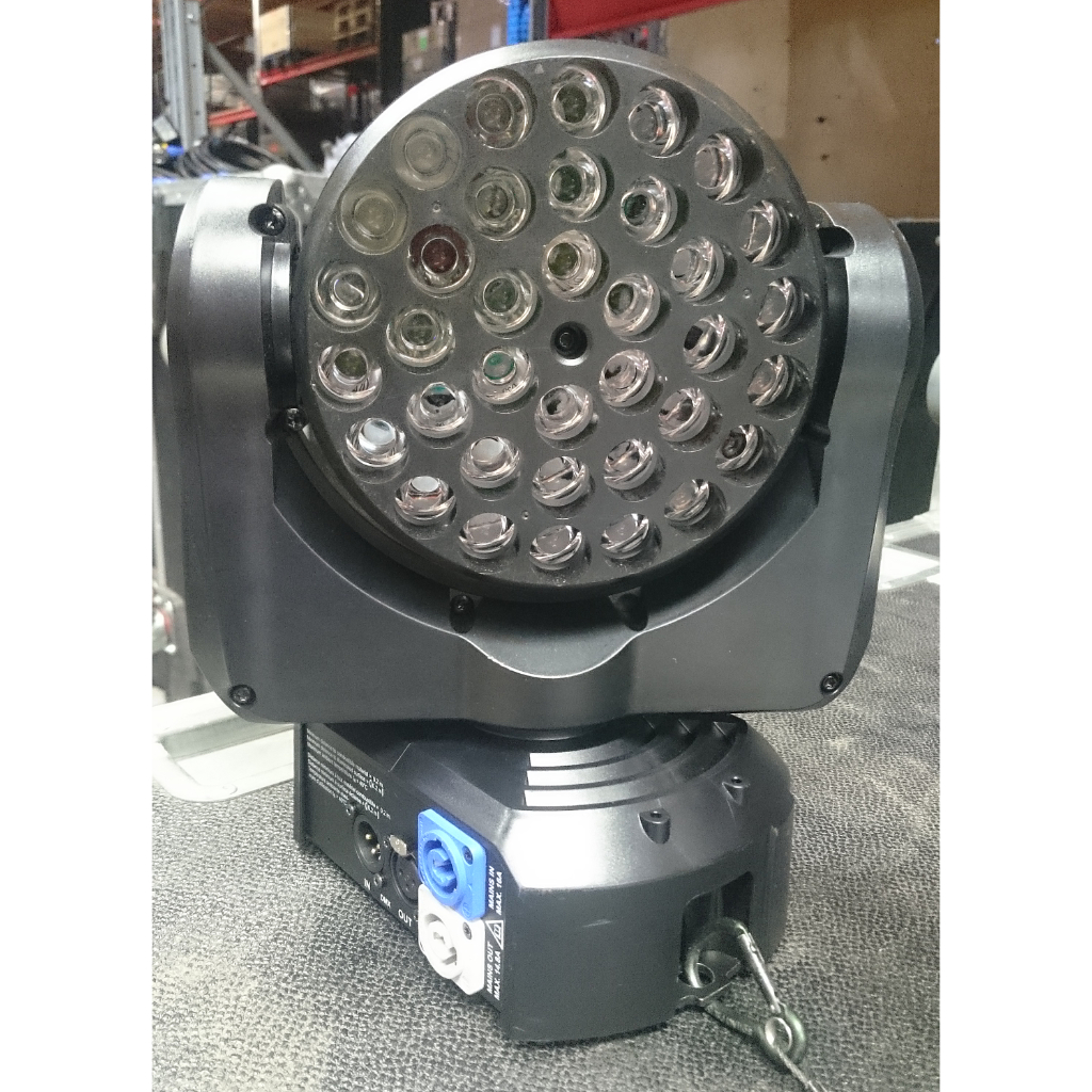 Martin MAC 101 WASH Lighting Fixture