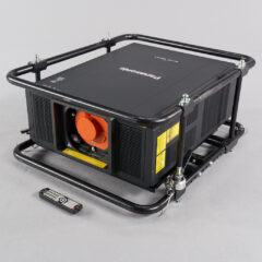 Panasonic RZ21 Projector