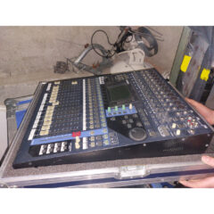 Yamaha 01v96i Digital Mixing Console